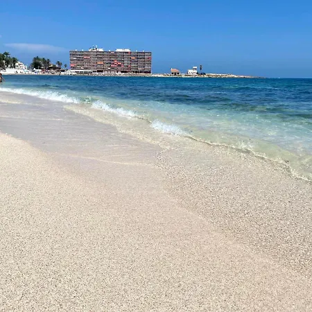 Locos Beach Holiday * Torrevieja